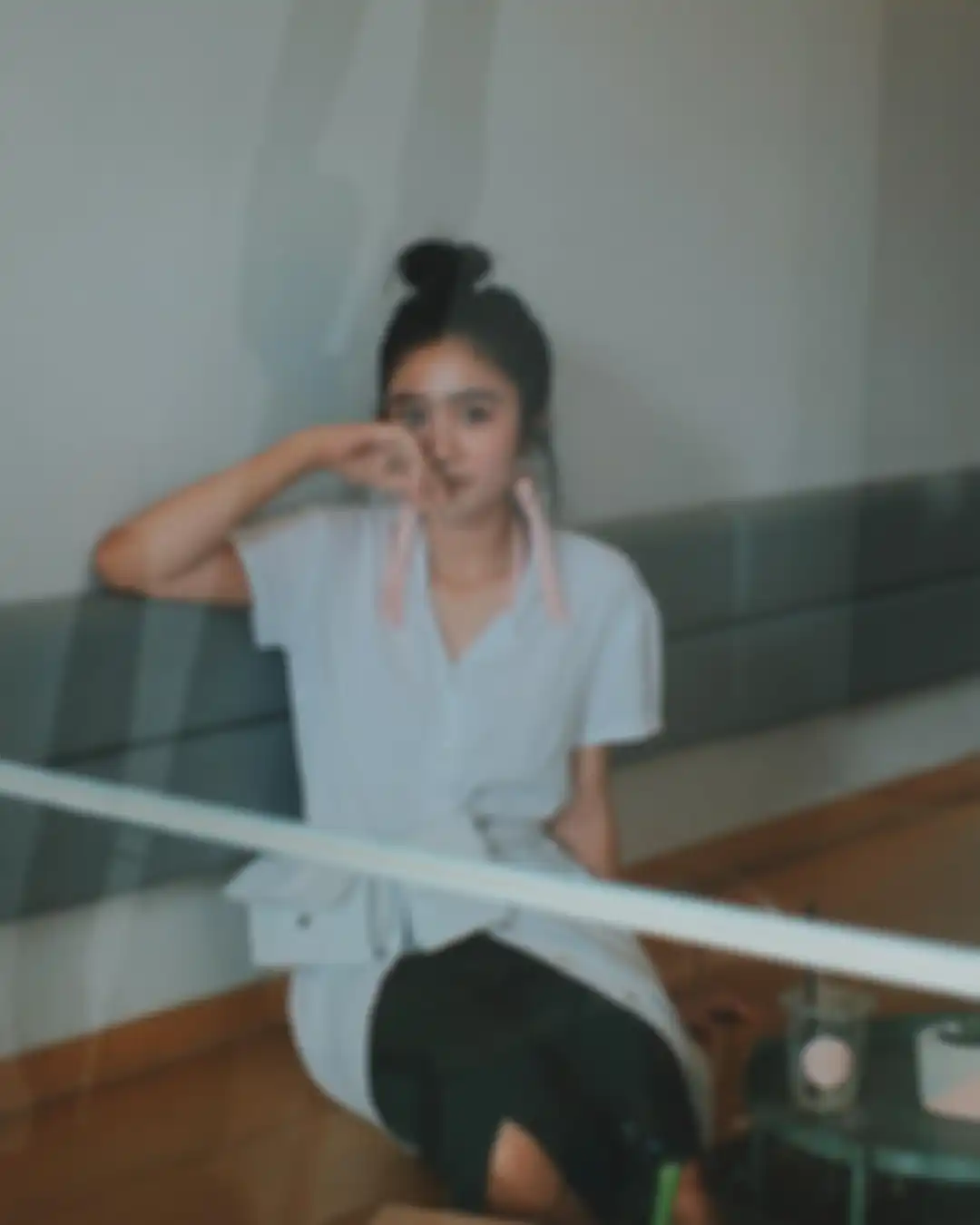 OOTD  Febby Rastanty dengan 1 model belt bag putih