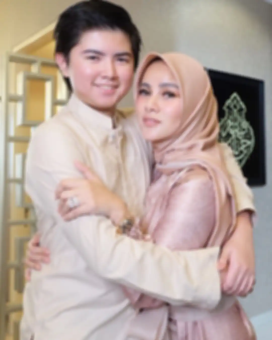 Olla Ramlan dan Sean Michael Alexander