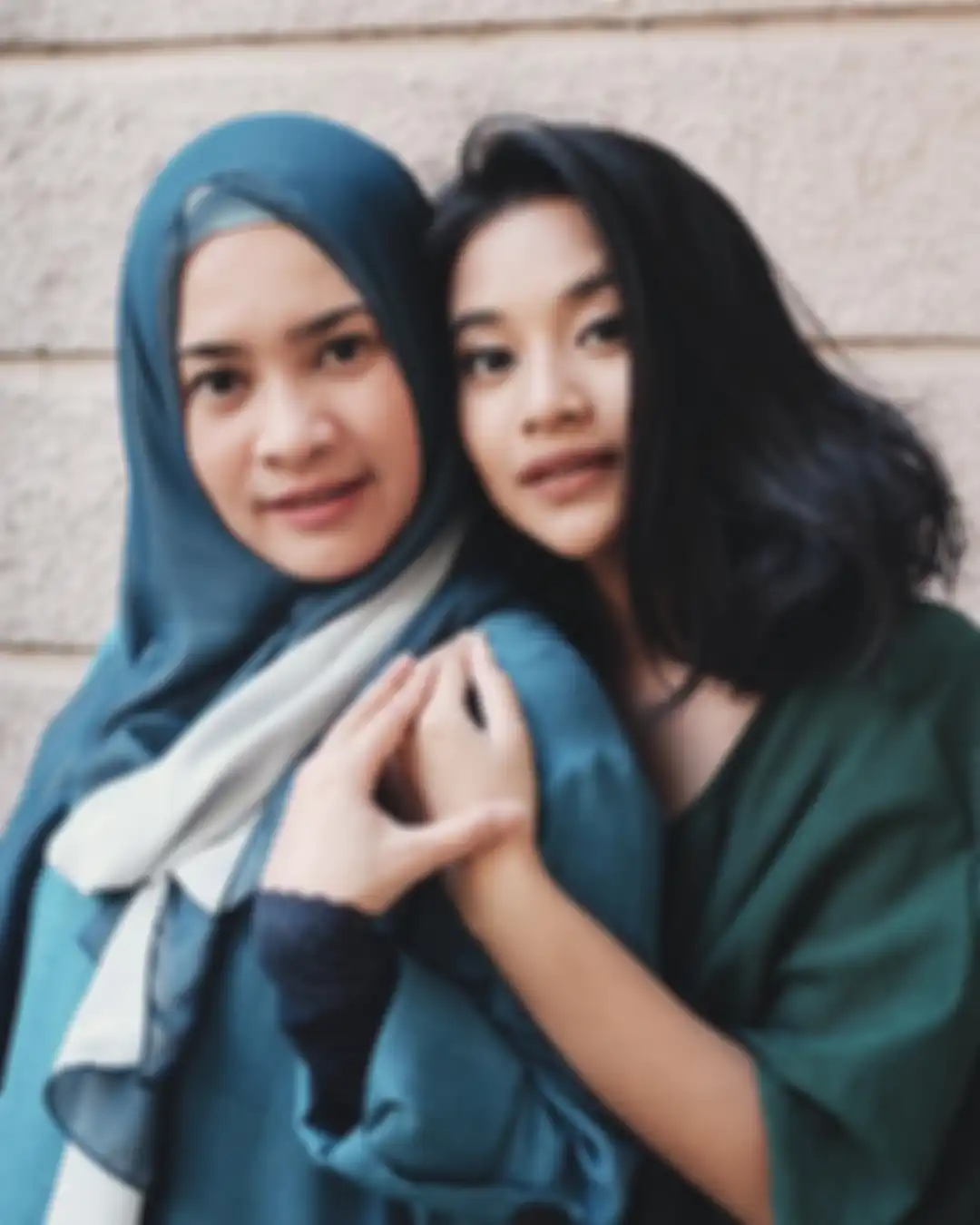 Ikke Nurjanah dan putrinya, Siti Adira Kania