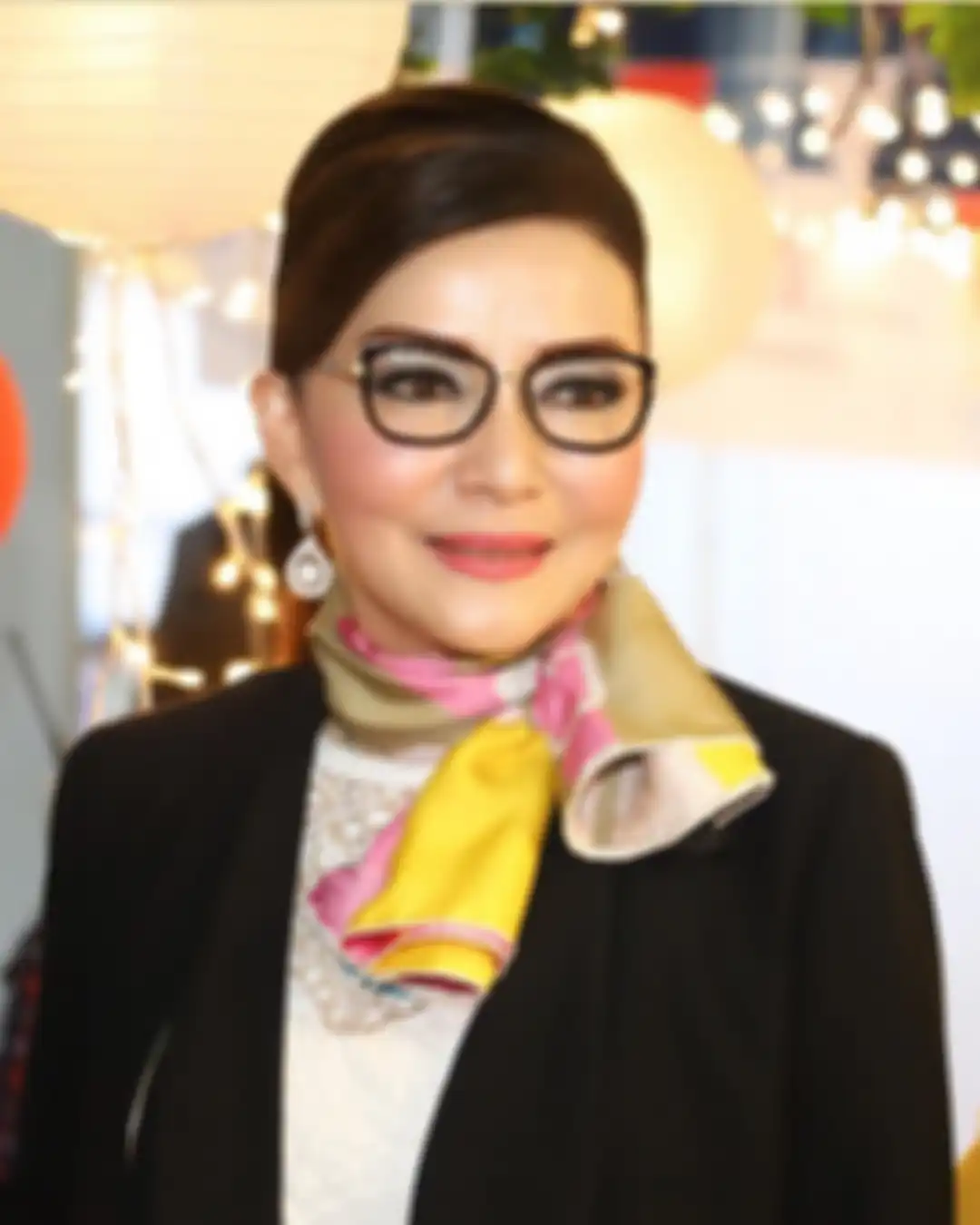 Inilah Sosok Tetty Paruntu Bupati Minahasa yang Diundang ke Istana Pagi Ini, Masih Tampil Cantik dan Elegan di Usianya Mencapai 50 Tahunan