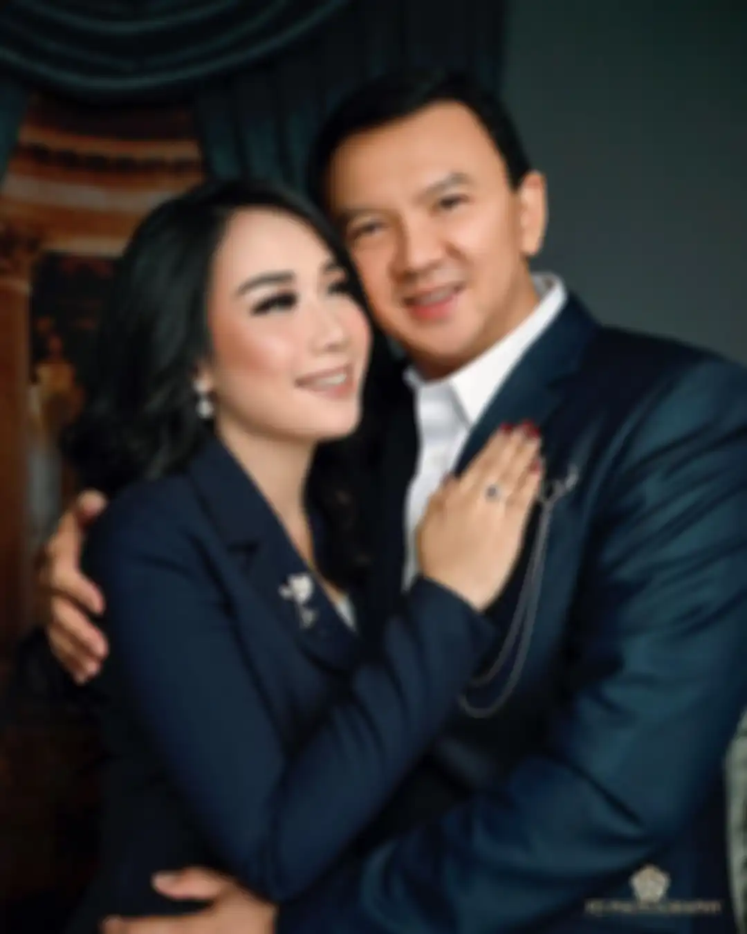 Potret pasangan Ahok dan Puput Nestiti