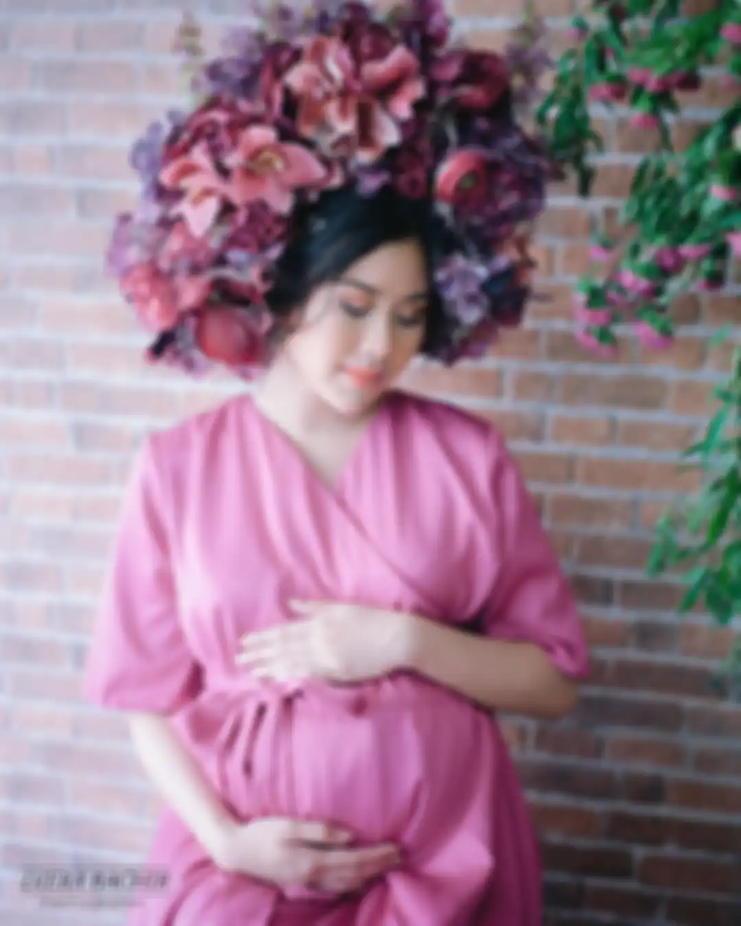 Maternity shoot Syahnaz Shadiqah dan Jeje Govinda