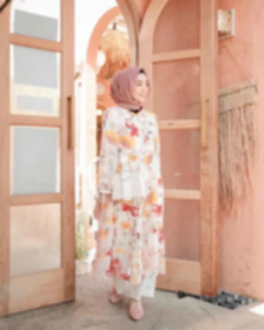 OOTD hijab floral ala selebgram Meirani Amalia