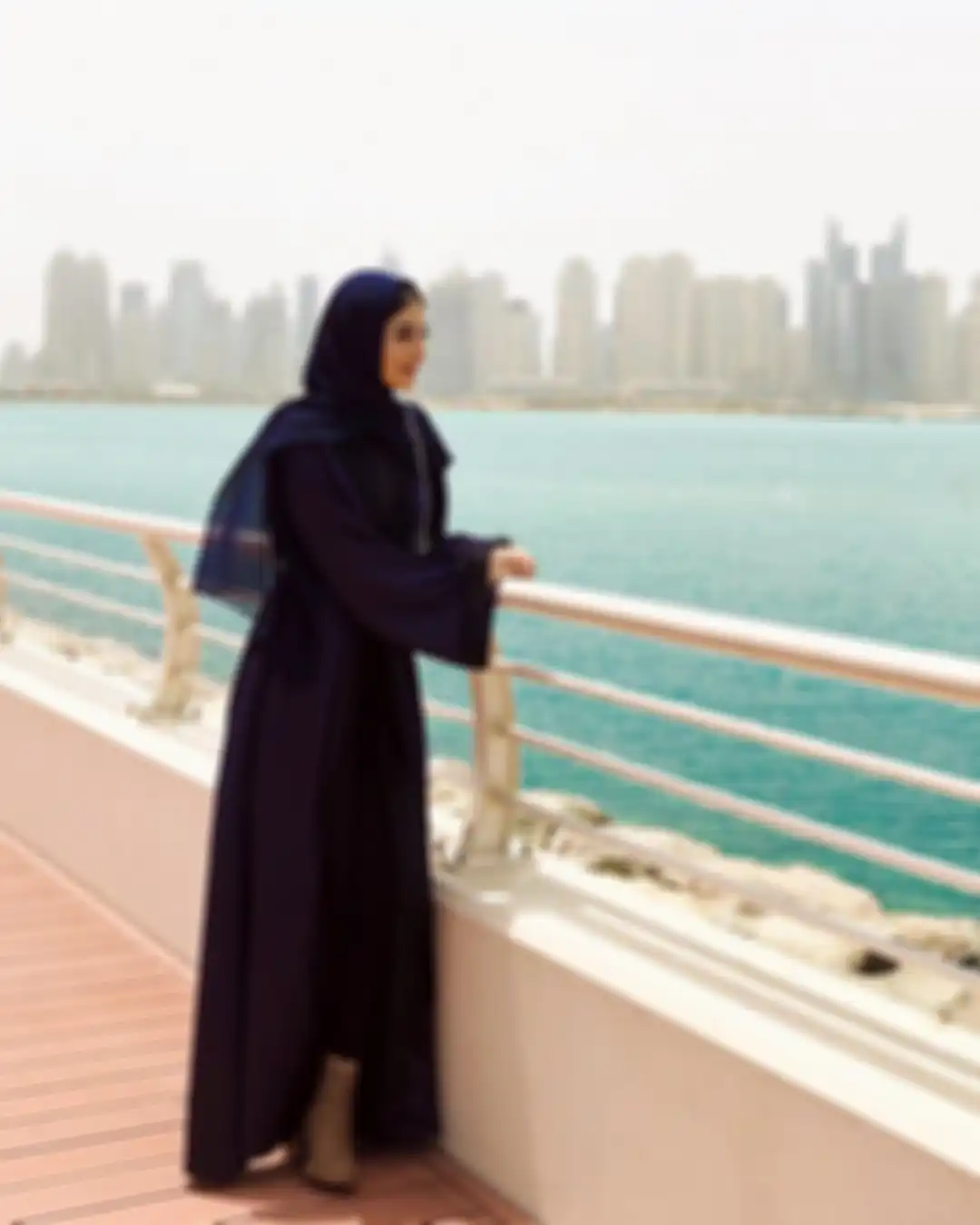 Fashion hijab ayu ala Margin Wieheerm