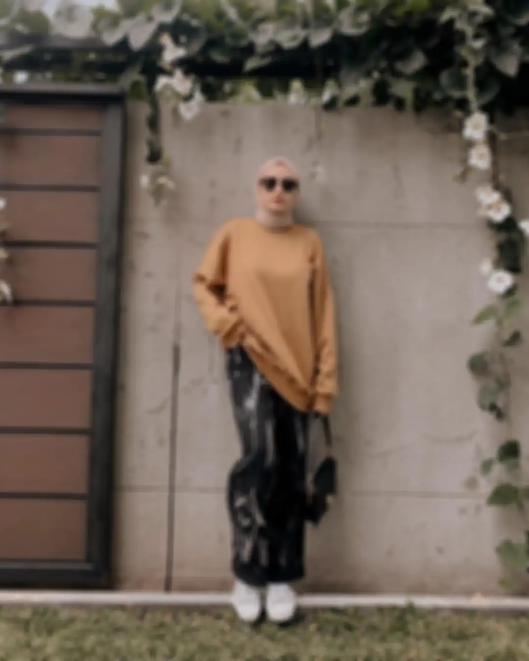 Ide OOTD hijab pakai baggy jeans