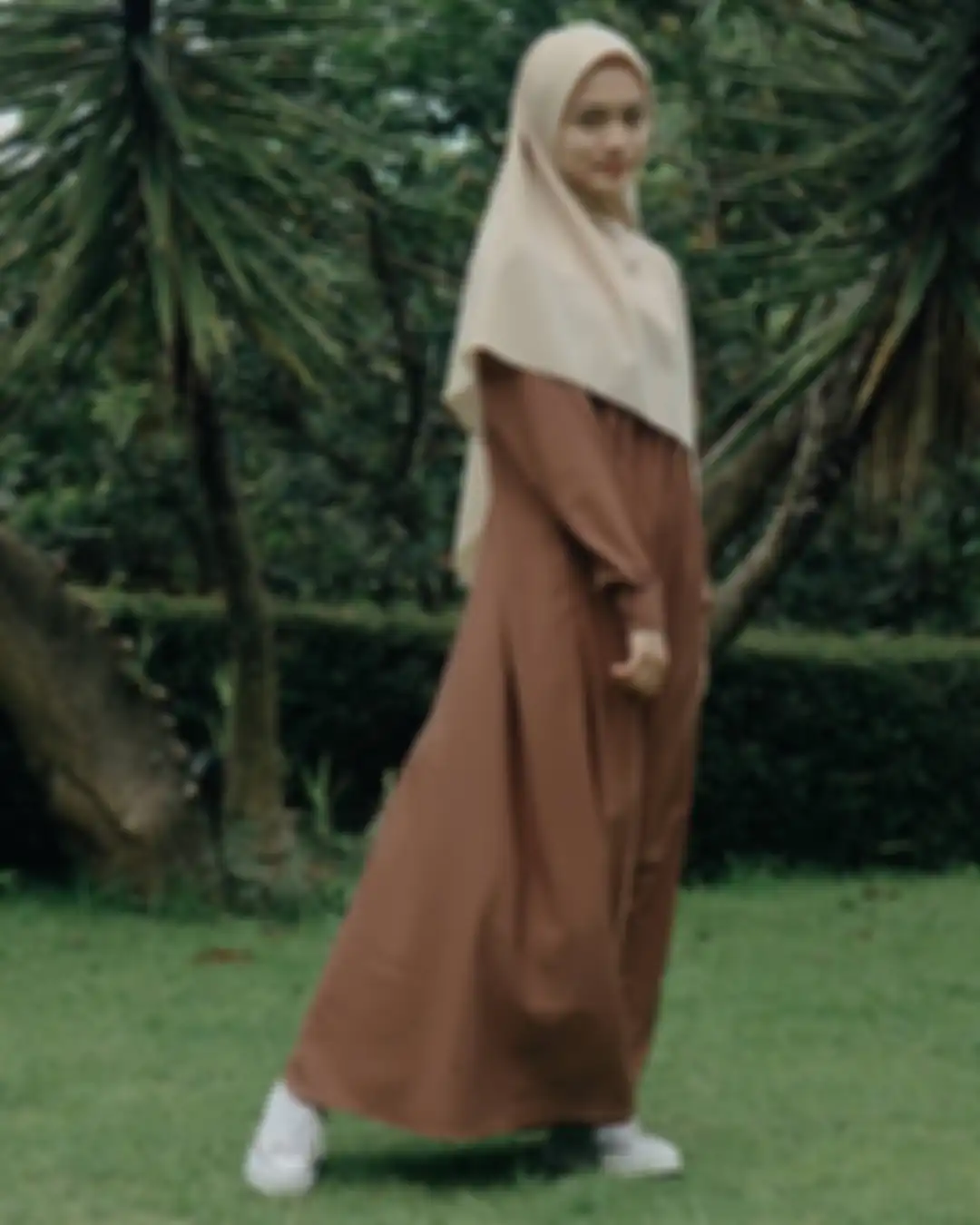 Fashion hijab syari Jihan Salsabila