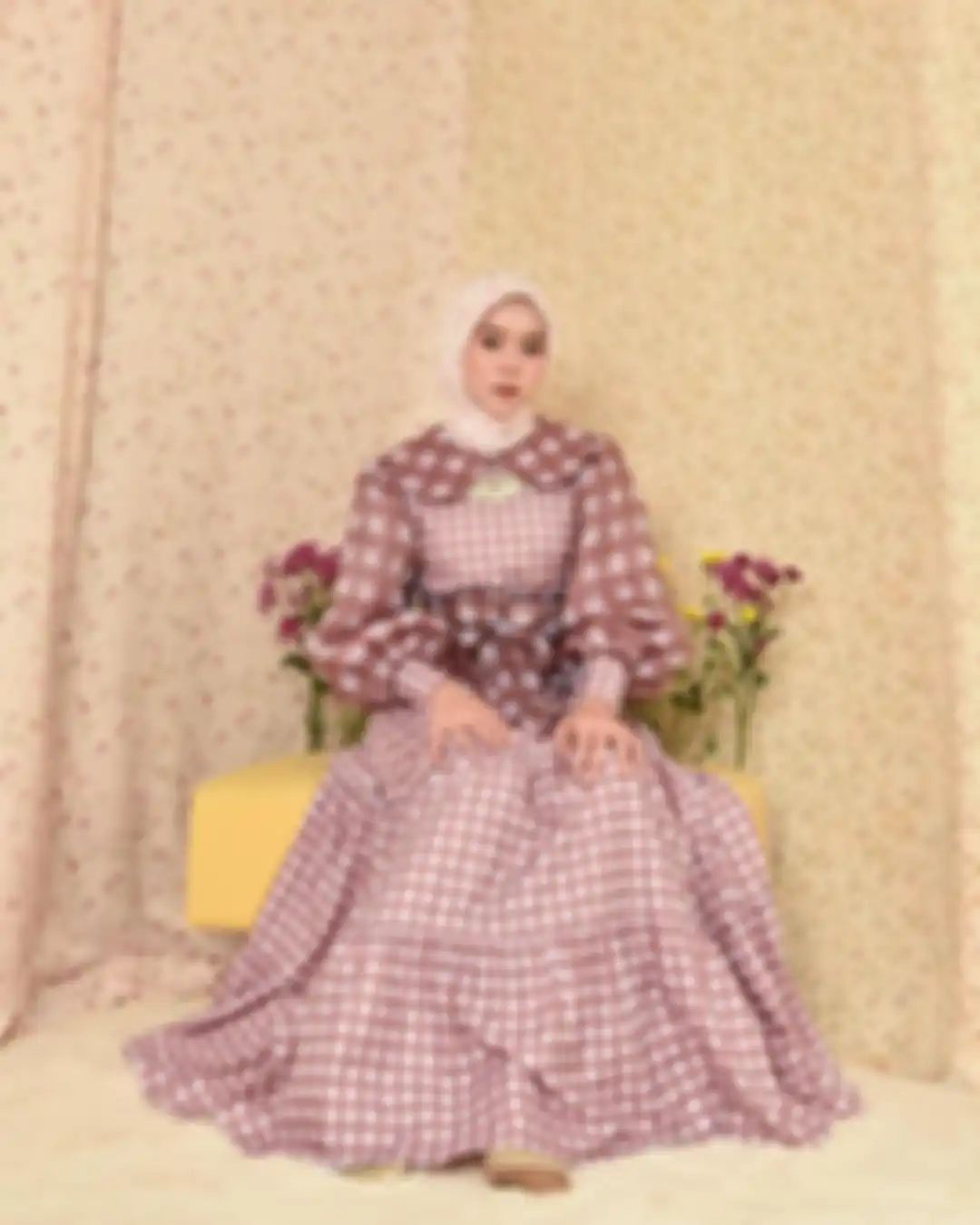 Dress hijab kekinian ala Lesty Kejora