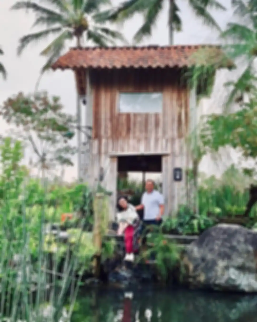 Agus Surya Bakti dan Bella Saphira