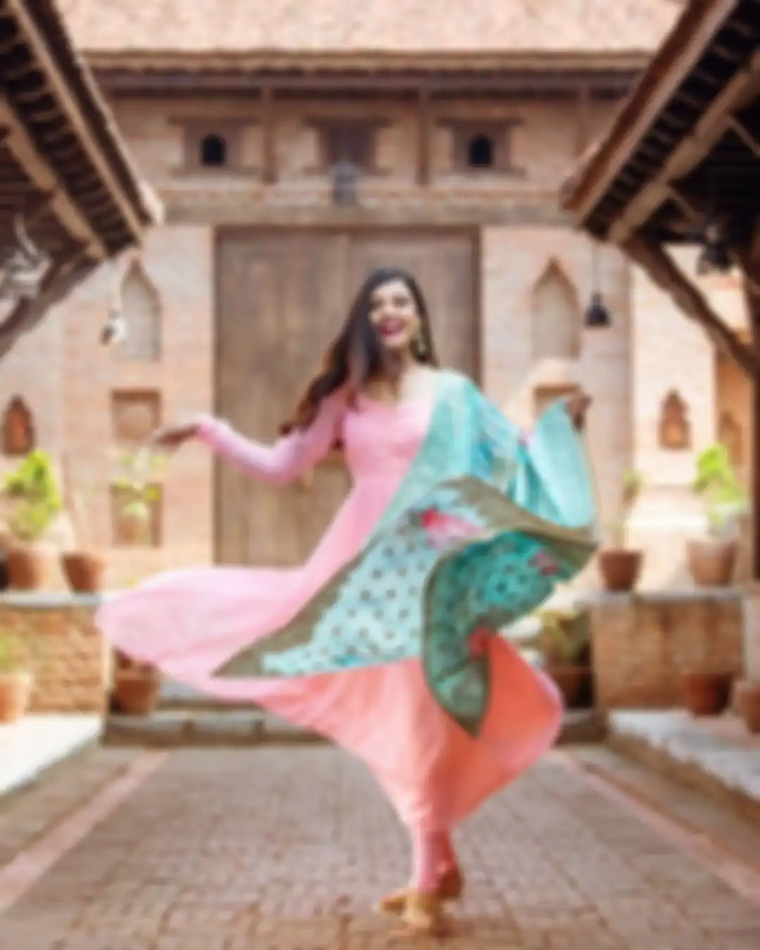 Finalis Miss Supranational 2021 asal Nepal, Shimal Kanaujiya