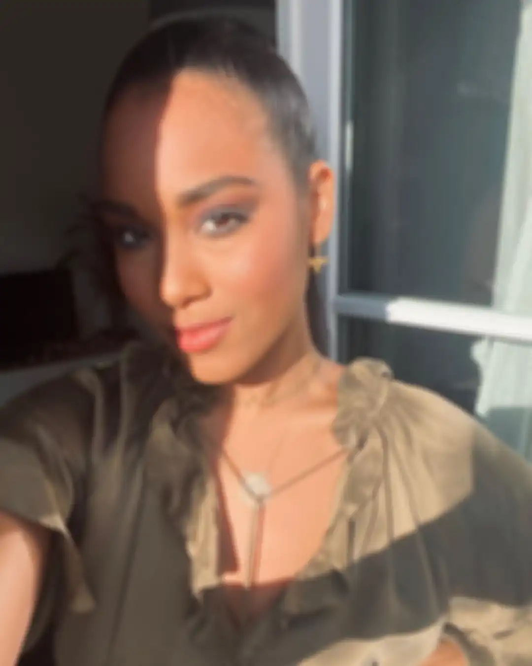 Finalis Miss Universe 2021 asal Perancis, Clemence Botino