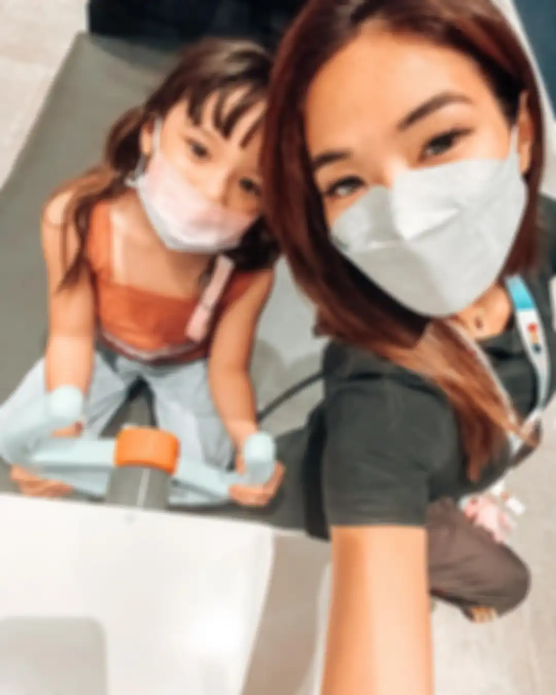 Foto anak semata wayang Gisella Anastasia atau Gisel yang bergelayut manja ke Gading Marten sudah bikin netizen baper.