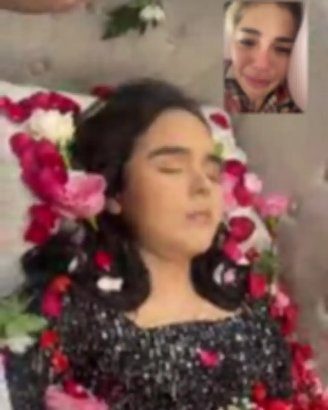 Kakak mendiang Laura Anna, Greta Irene geram melihat pernyataan Nikita Mirzani di pemberitaan media online viral. 