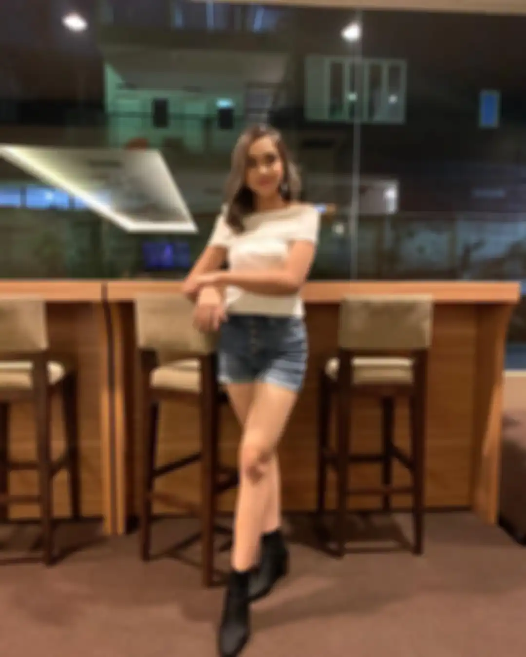 OOTD Lyodra Ginting pakai celana pendek.