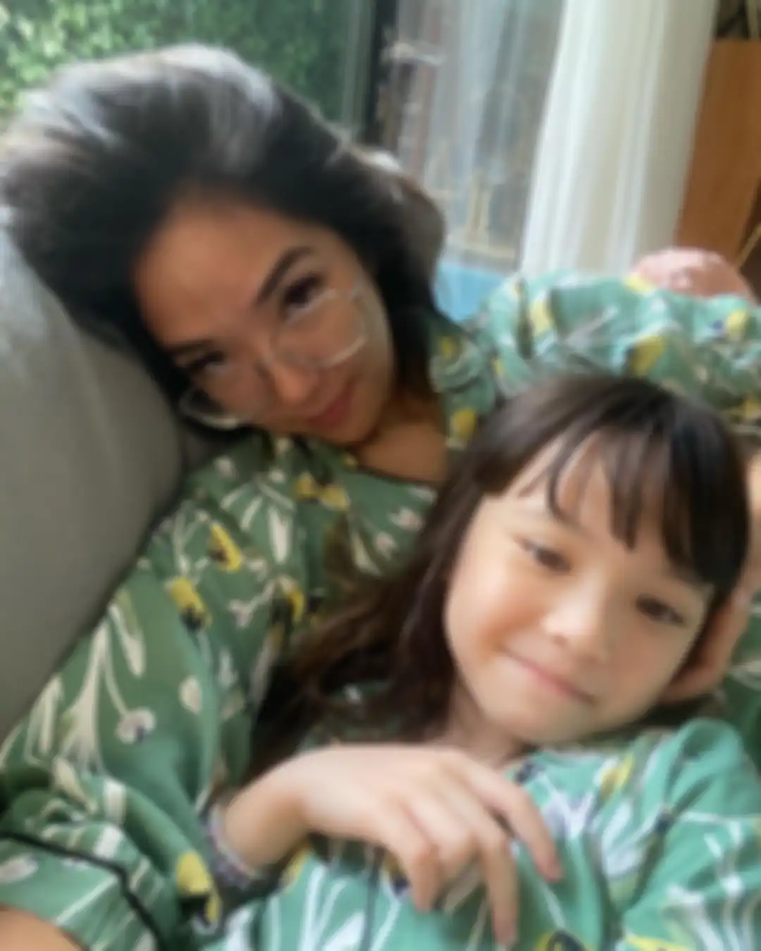 Gempi tampak luwes menjadi model di foto baju lebaran. Gisel akhirnya bicara jujur kepada anak kesayangan Gading Marten itu.