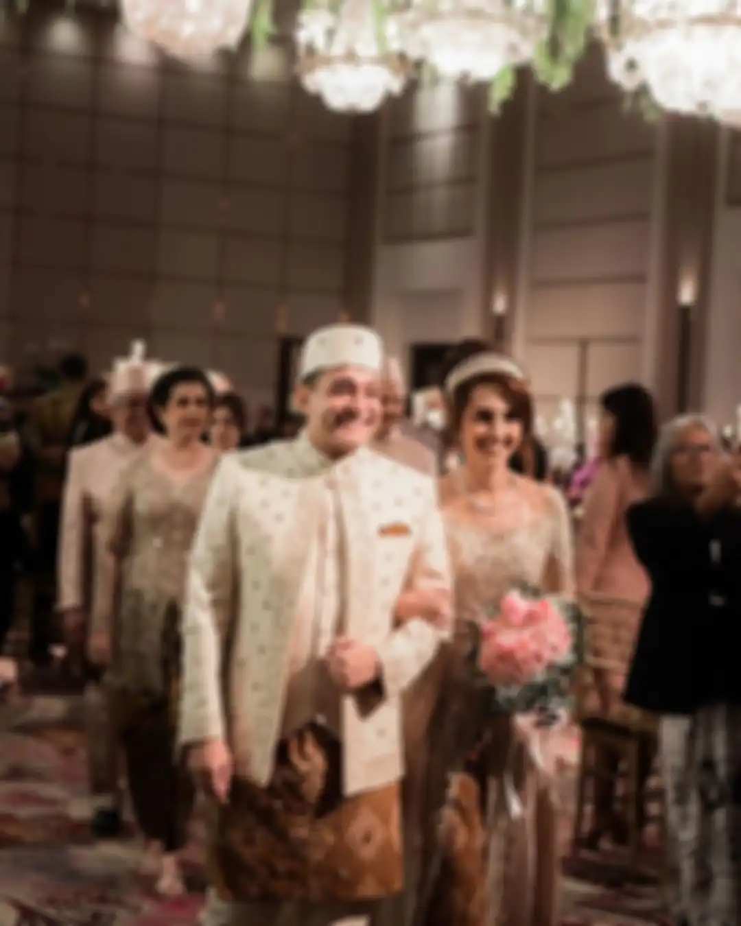 Tsamara Amany keluar dari PSI. Rupanya dia sudah dua kali menikah. Ini profil suami Tsamara yang punya profesi mentereng di New York.