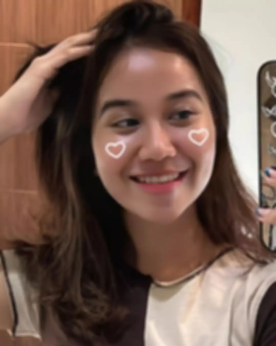 Mayang adik Vanessa Angel 