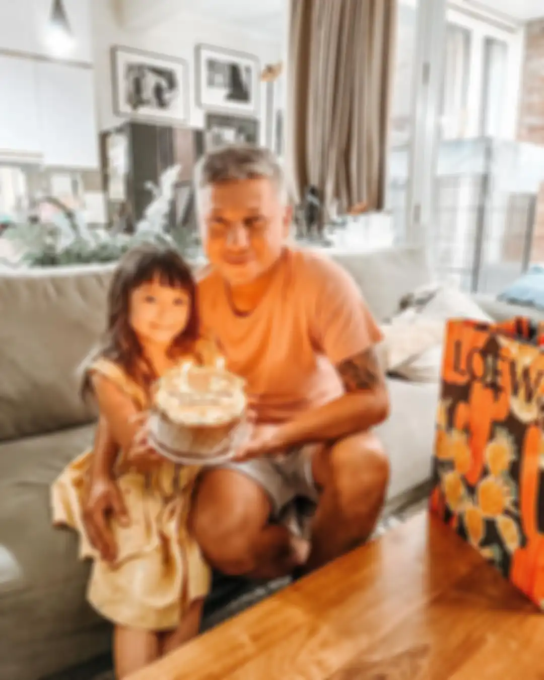 Mantan selingkuhan Gisel, Michael Yukinobu kini harus banting tulang dengan cara begini. Foto orangtua Gempi yang kembali bersatu bikin heboh.