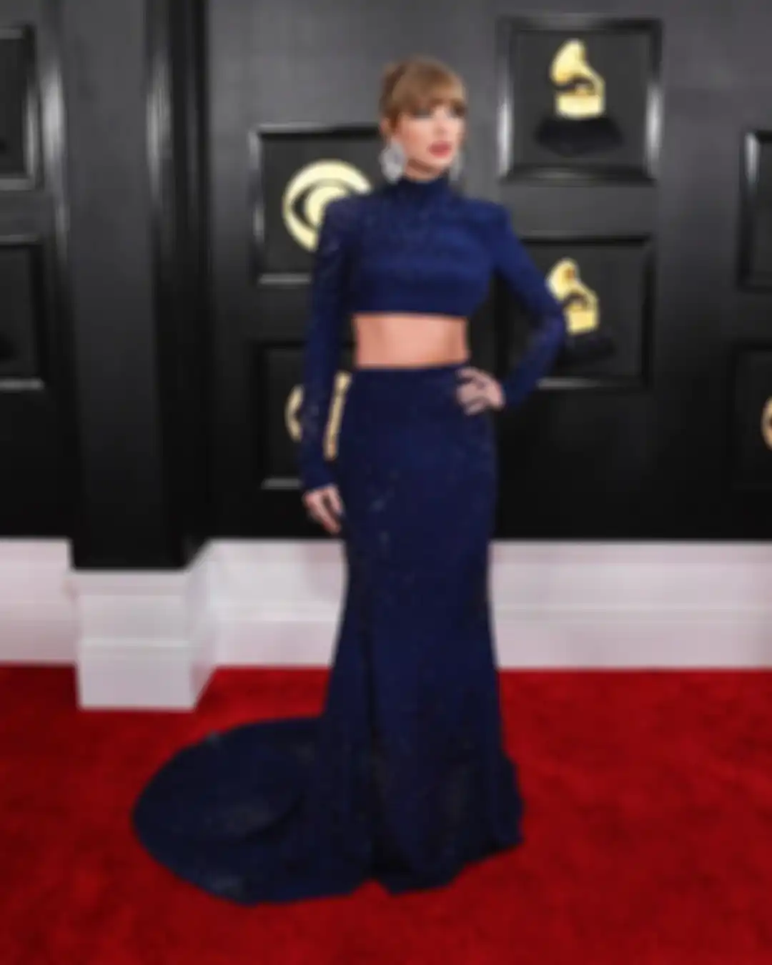 Penampilan Taylor Swift di red carpet Grammy Awards 2023