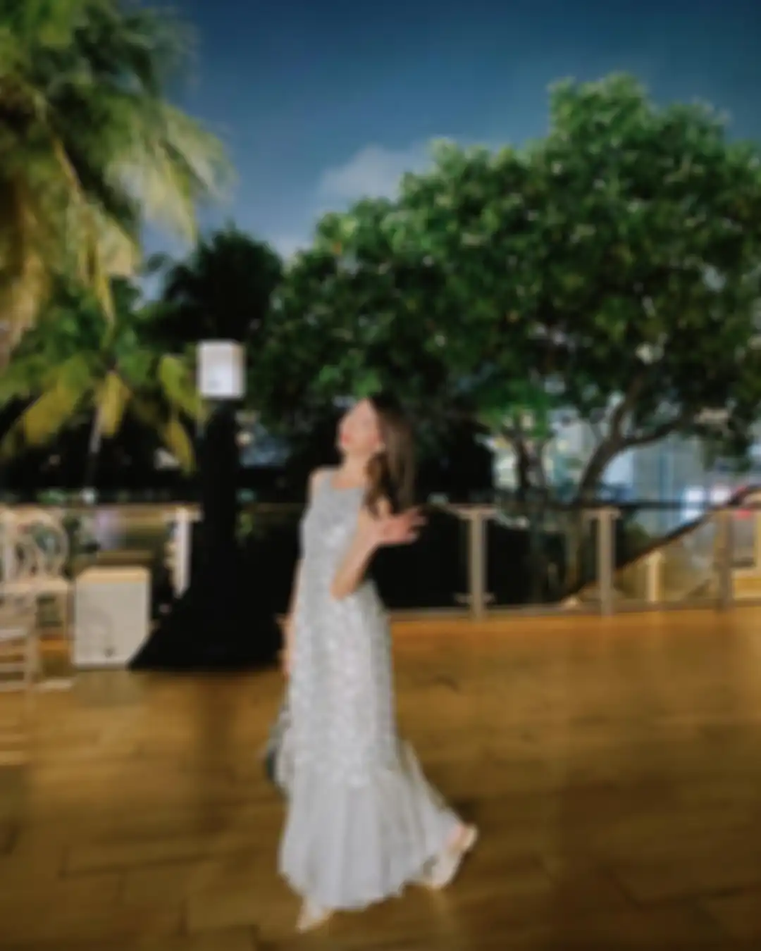 Outfit kondangan ala Yuki Kato