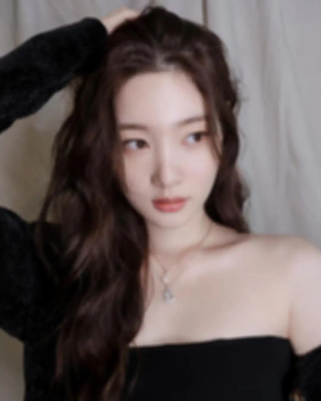 Jung Chae Yeon, seleb Kpop cewek berwajah kotak