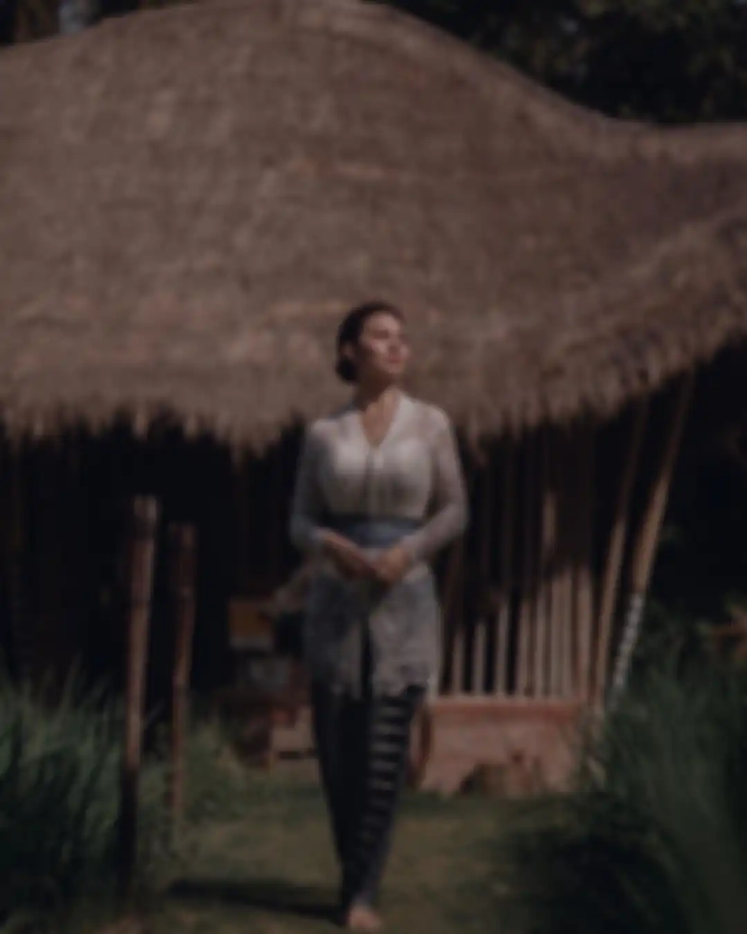 Ide kebaya seleb buat 17 Agustusan