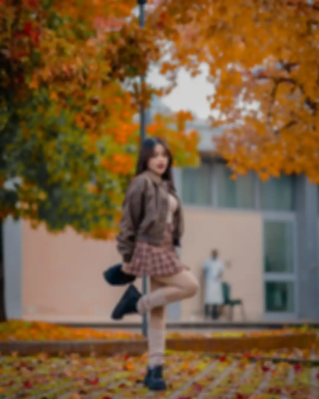 Inspirasi outfit cokelat Fuji An