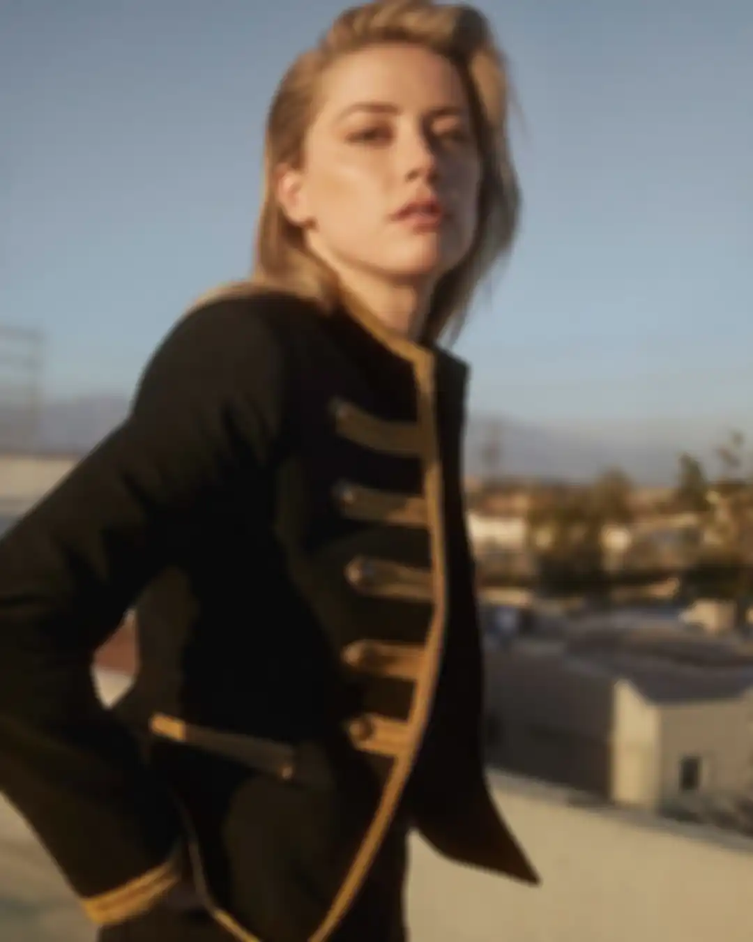 Amber Heard memutuskan deactive akun twitter 