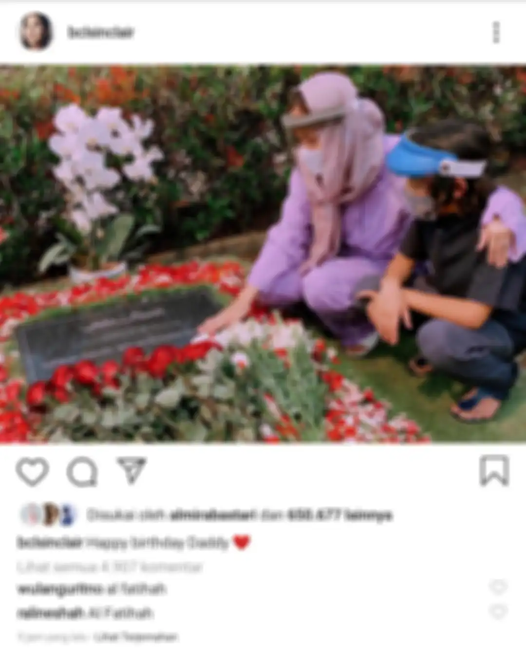 Potret BCL dan Noah Sinclair kunjungi makam Ashraf Sinclair