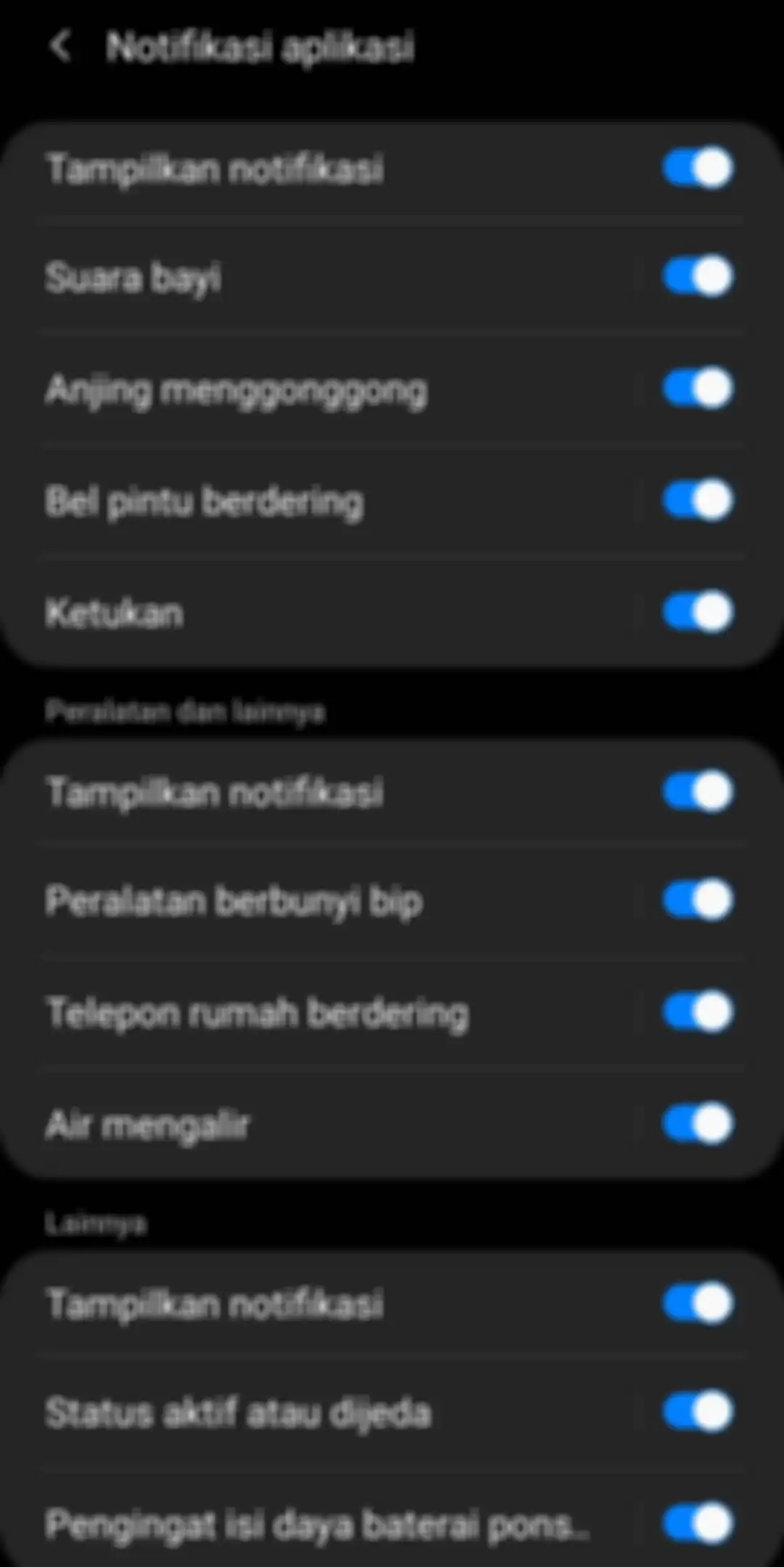 Pilihan opsi deteksi suara keadaan darurat di aplikasi Google Live Transcribe.