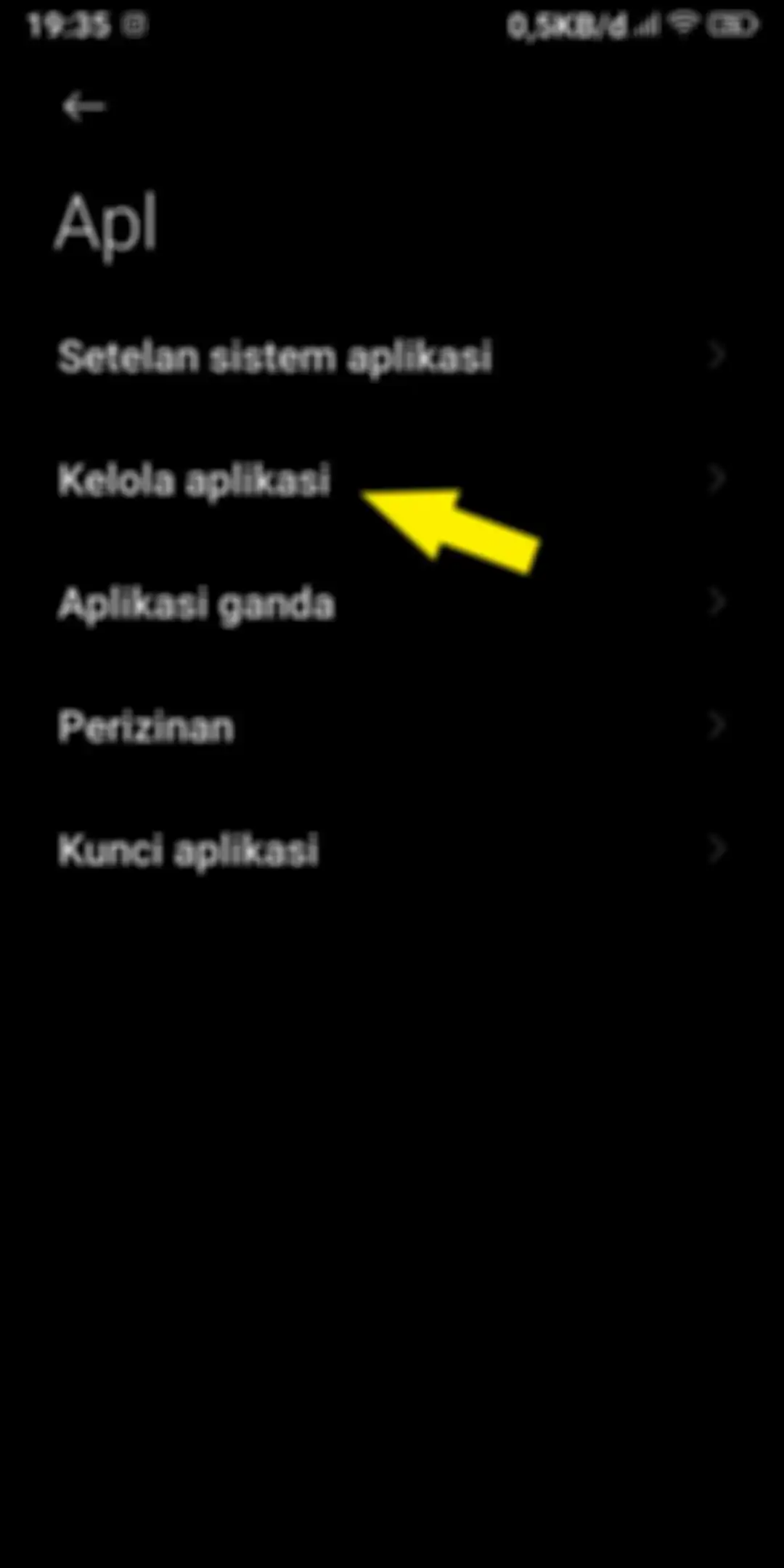 Opsi Kelola aplikasi pada pilihan Aplikasi 