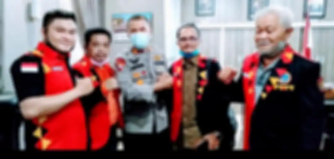 Rupanya sebelum AKP Janpiter Napitupulu, ada dua Kapolsek Percut Sei Tuan yang lebih dulu dicopot gegara bermasalah. Ini foto tampangnya.