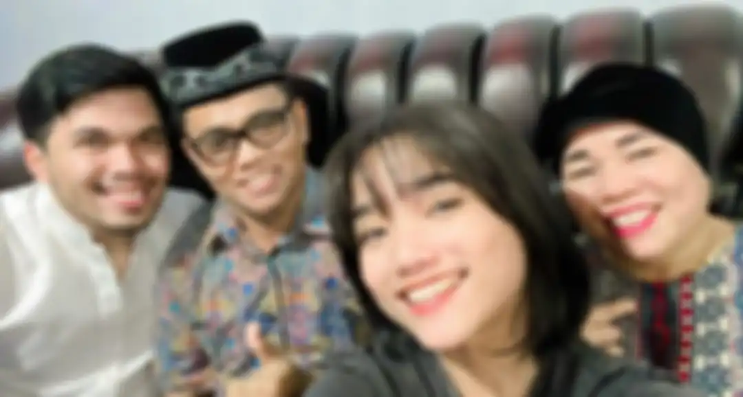 Thariq bertemu orang tua Fuji
