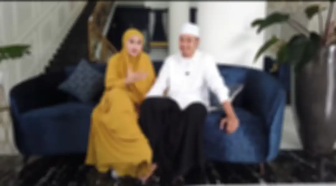 Kartika Putri dan habib Usman 