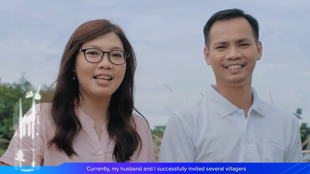 Hanna Suhardi dan suami.