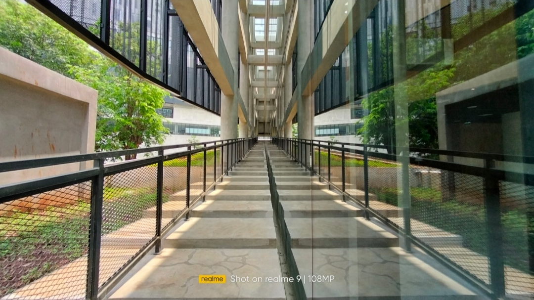 Hasil kamera 108 MP di realme 9.