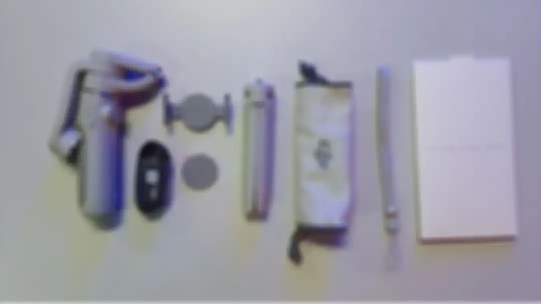 Isi kotak pembelian DJI OM 5