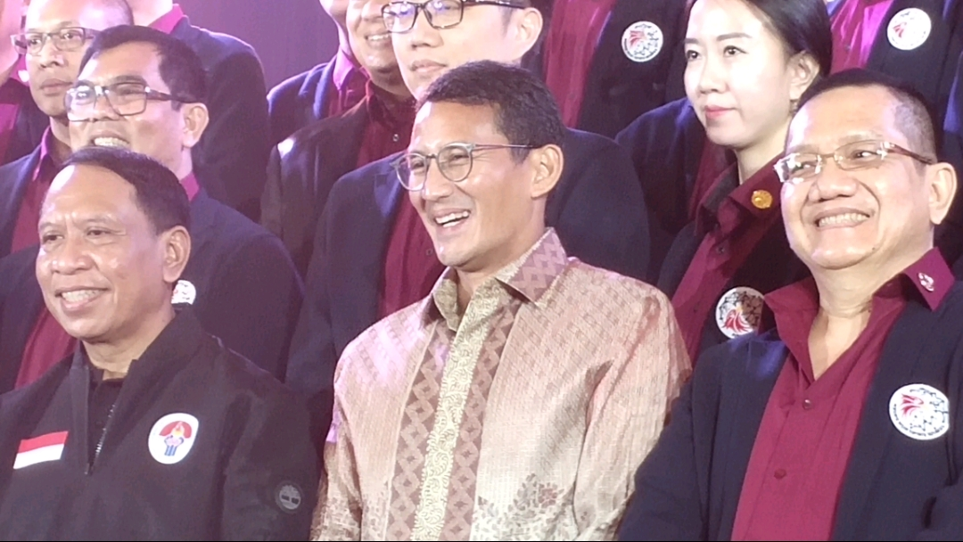 Zainudin Amali, Menpora RI dan Sandiaga Uno, Dewan Pembina E-Sport bersama para anggota baru PB E-Sport periode 2020-2024