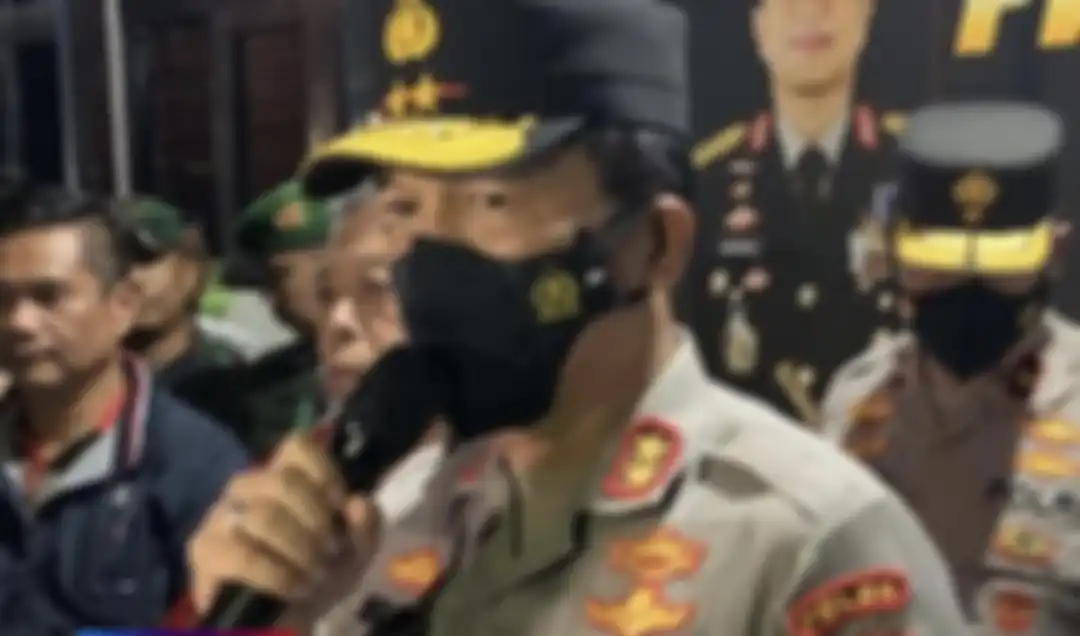 Ini profil Kapolda Jatim Irjen Nico Afinta yang sempat disorot soal kasus Ferdy Sambo. Kini, sebut tembakan gas air mata sudah sesuai SOP.