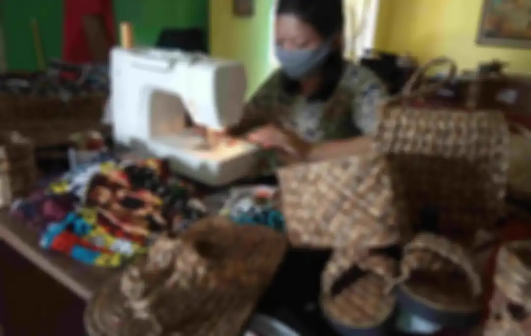 Dinas Koperasi dan Usaha Kecil Menengah (UKM) Kota Palembang menilai bantuan yang disodorkan Pemerintah cukup membantu UMKM dan pelaku usaha yang terdampak Covid-19.