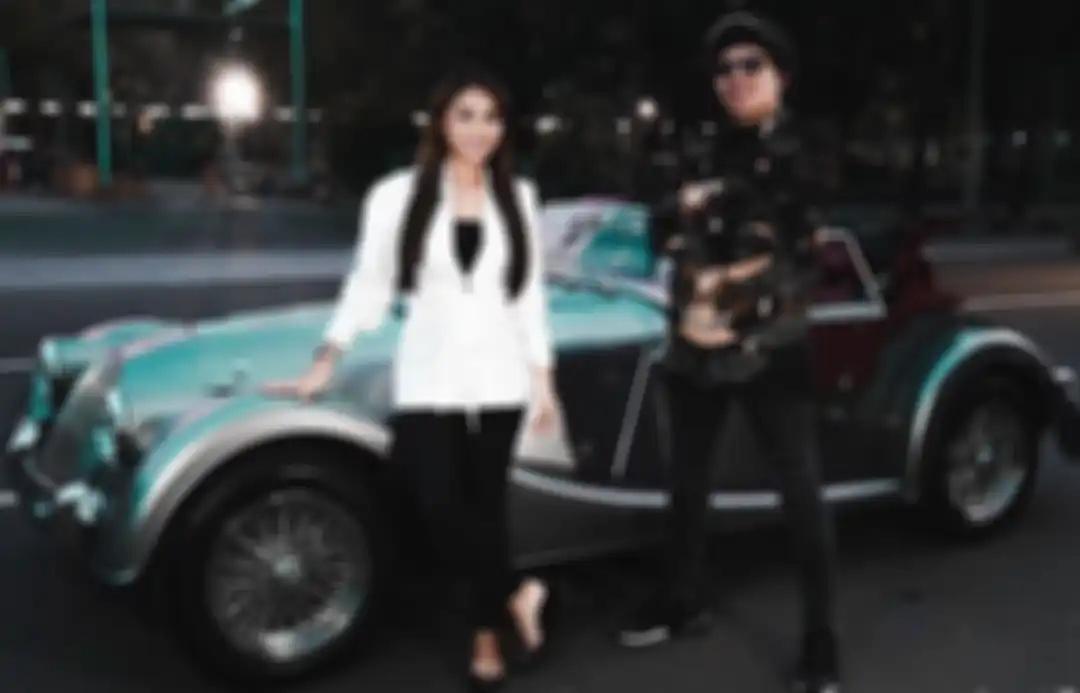 Gaya fashion couple Atta Halilintar dan Aurel Hermansyah