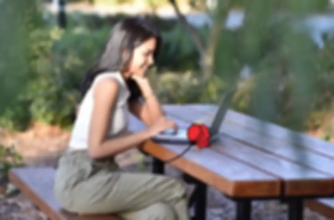 Nggak Cuma Kuliah Master Bisnis, Maudy Ayunda Tambah Satu Jurusan Lagi di Stanford University 
