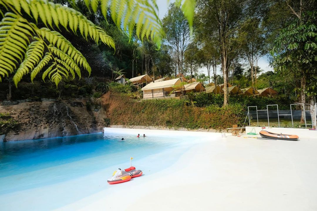 Glamping Menoreh di Kulon Progo   