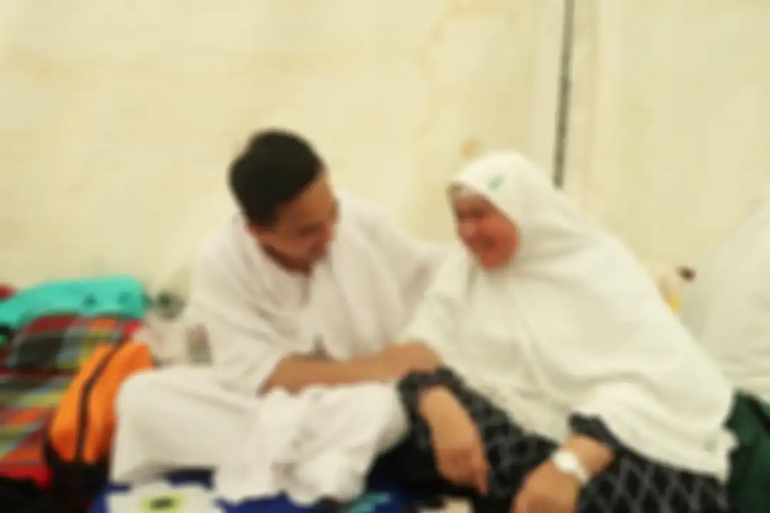 Sahrul Gunawan tak sengaja bertemu mamah Dedeh di Mina