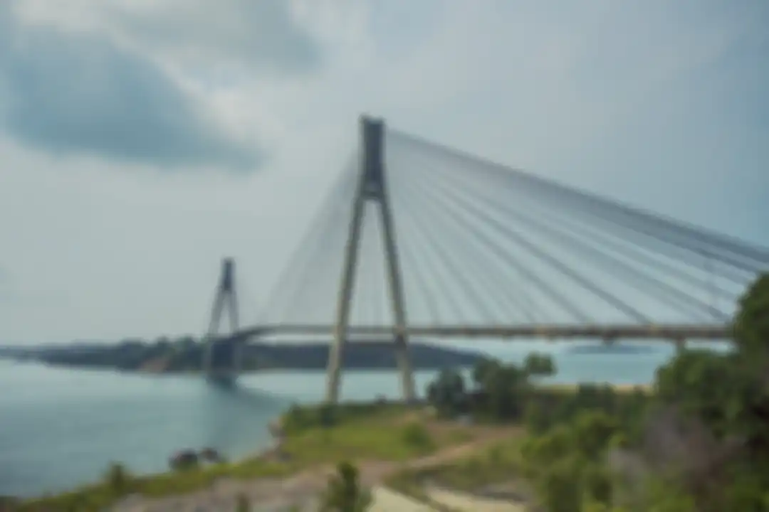Jembatan Barelang, salah satu penanda lanskap Kota Batam, Kepulauan Riau.  