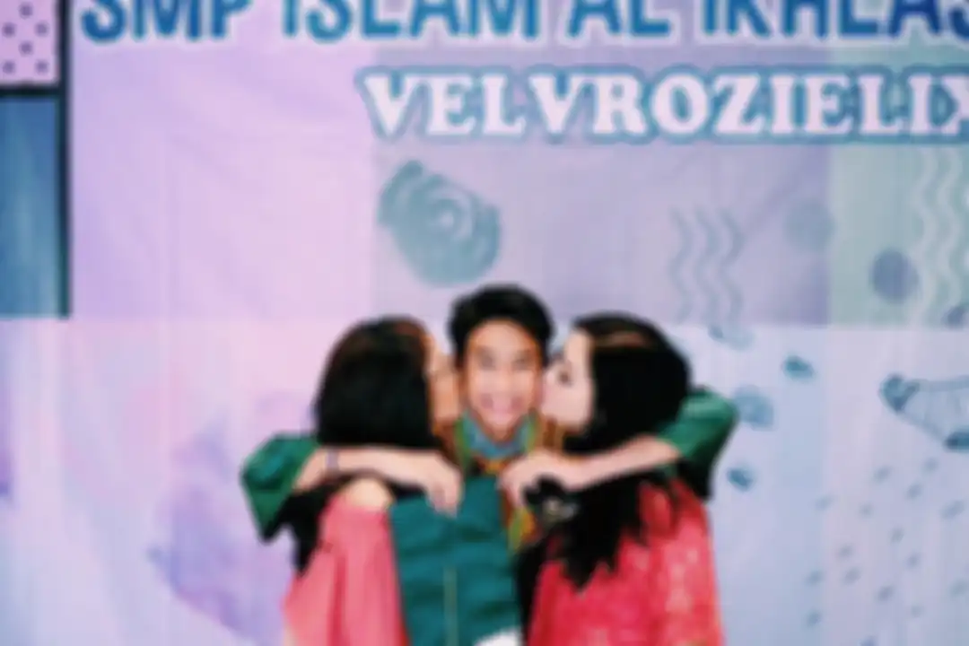Salshadilla, Devano, dan Iis Dahlia
