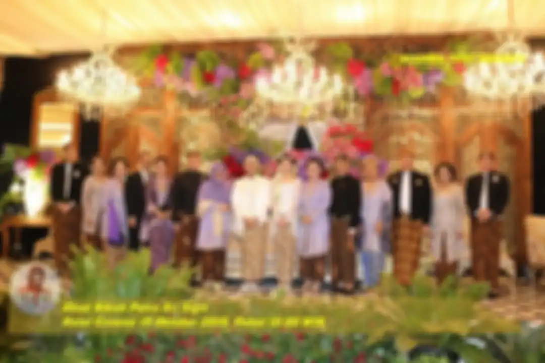Mayangsari dan Bambang Trihatmodjo tampak hadir dan membaur dalam momen pernikahan ini