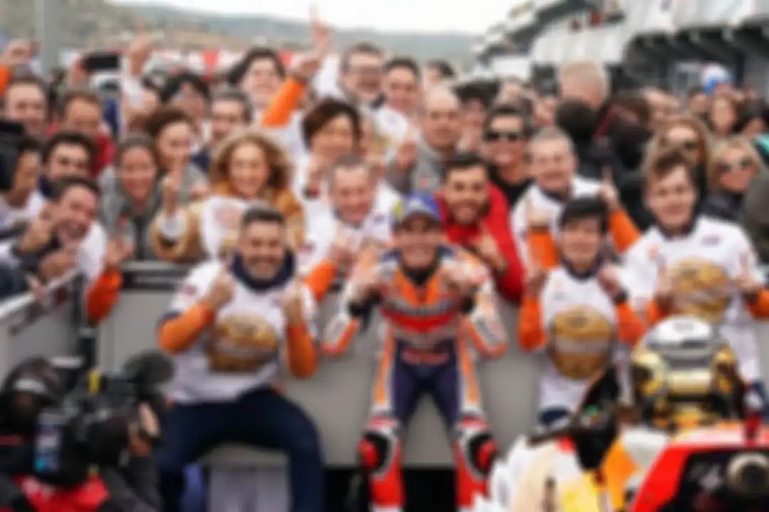 Marc Marquez dan jajaran tim Honda