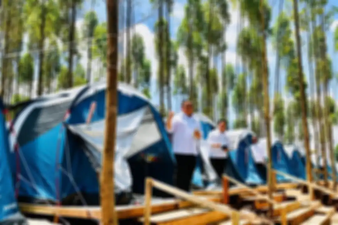 Tenda Jokowi di IKN Nusantara menjadi sorotan. Paspampres menyebarkan garam di tenda Jokowi viral. Panji Petualang ungkap faktanya.