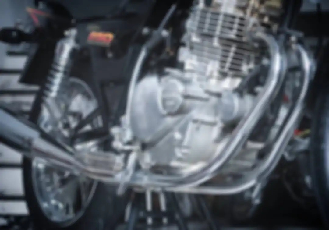 Kondisi mesin Suzuki Thunder 250 2001 dijamin ngejreng.