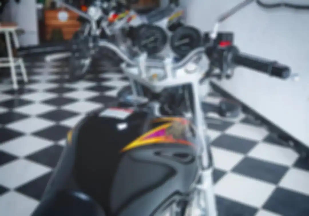 Suzuki Thunder 250 low kilometer.